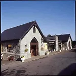Auburn & Leisure Centre Отель 3*