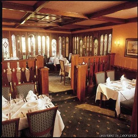 Auburn & Leisure Centre 3* اينيس