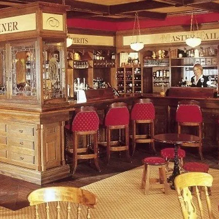 Hotel Auburn & Leisure Centre 3*