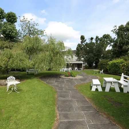 Auburn & Leisure Centre 3* اينيس