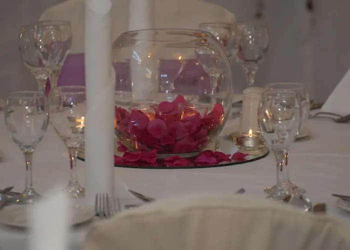 Auburn & Leisure Centre מלון אניס