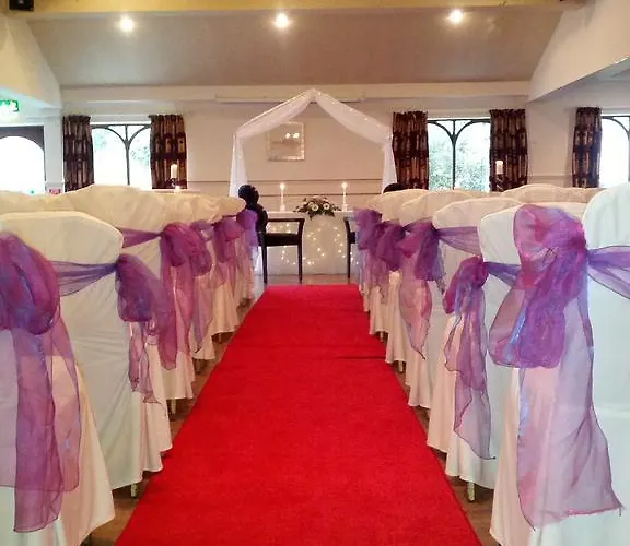 Auburn & Leisure Centre 3*