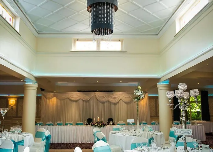 Auburn & Leisure Centre אניס